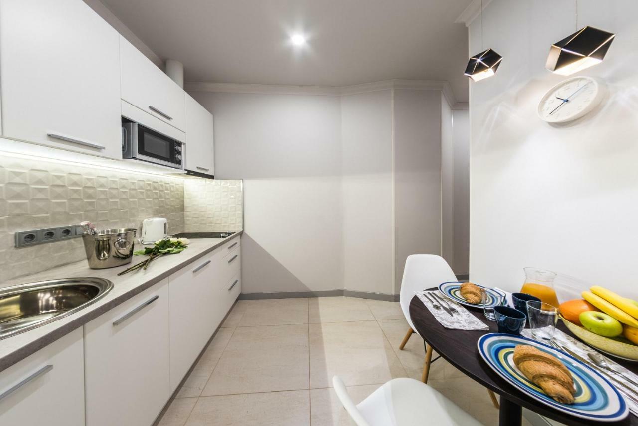 Gagarin Studio Apartment Odessa Luaran gambar