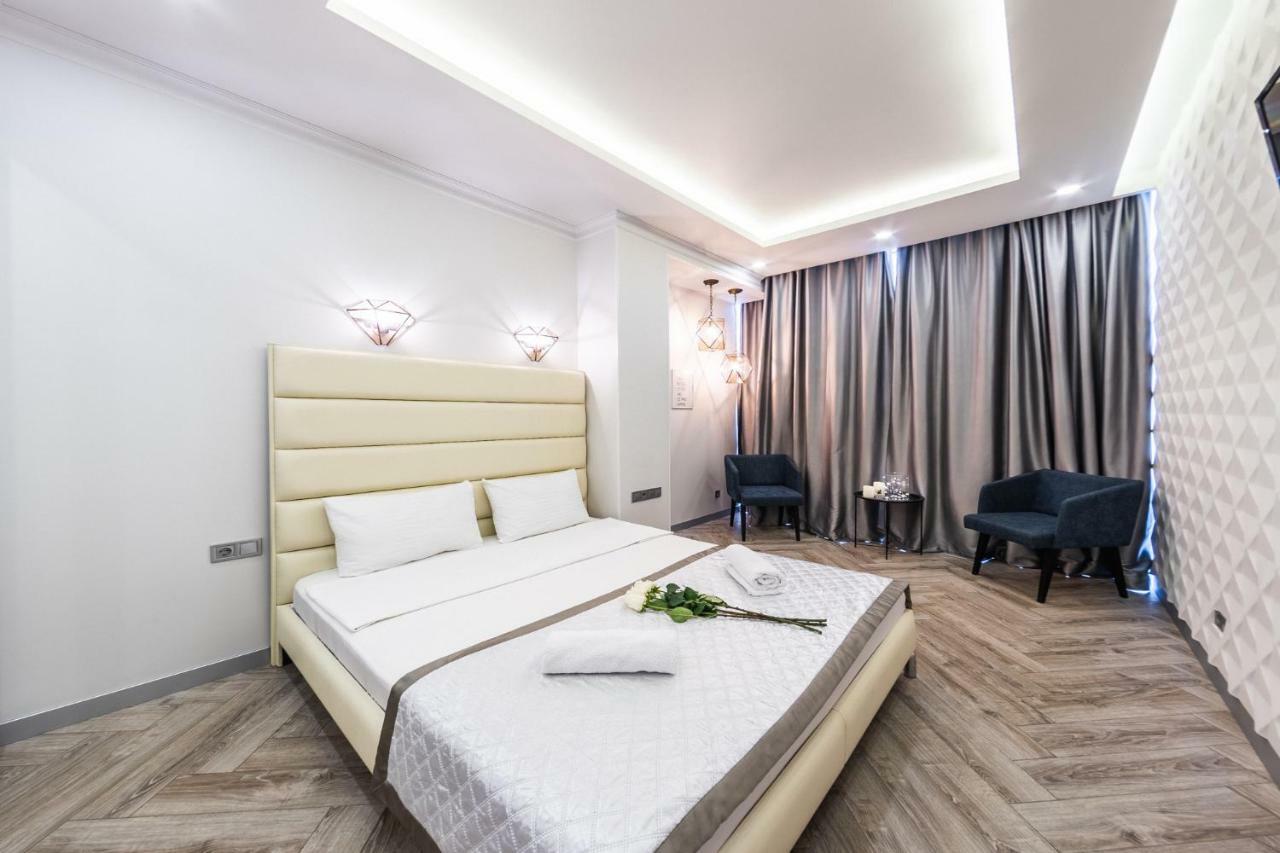 Gagarin Studio Apartment Odessa Luaran gambar