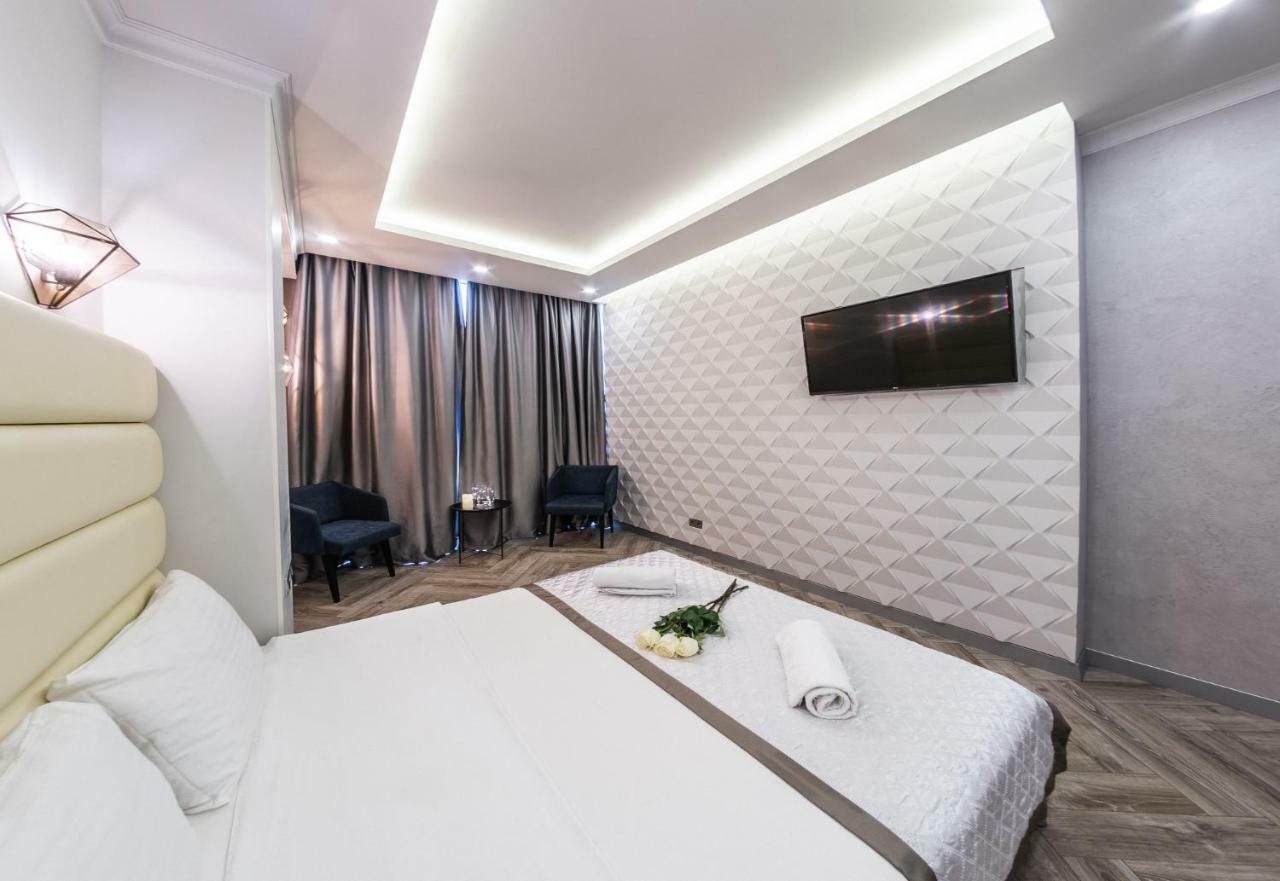 Gagarin Studio Apartment Odessa Luaran gambar